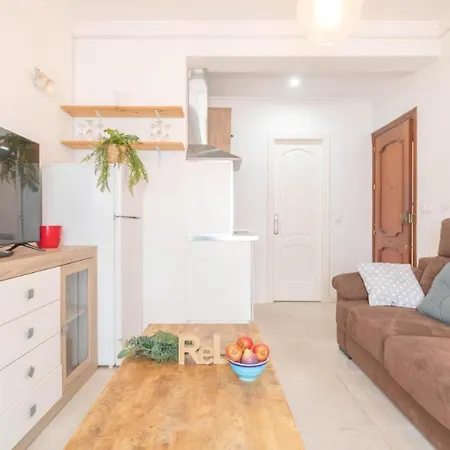 Apartment Flores *